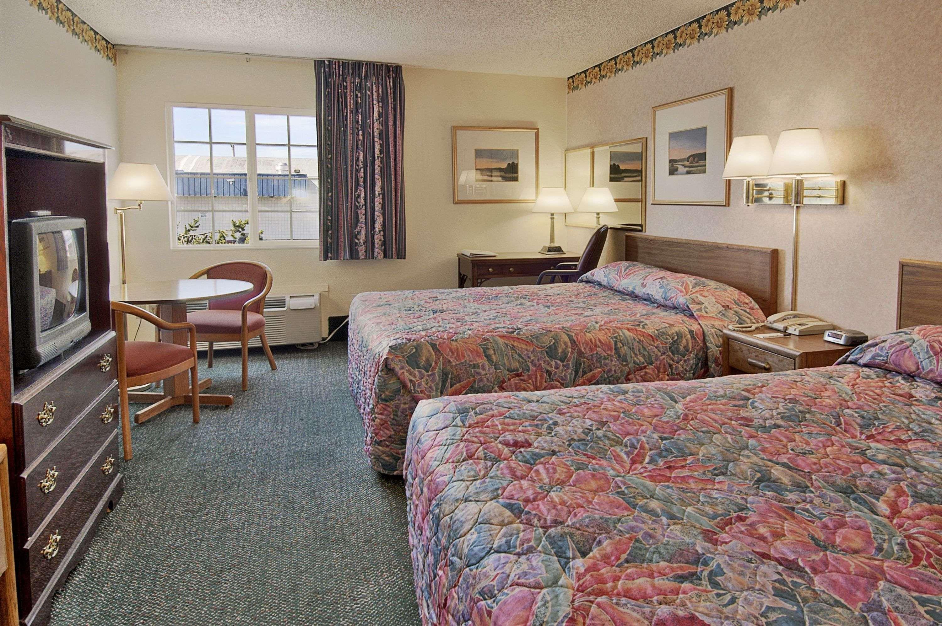 Days Inn By Wyndham Mt. Vernon Mount Vernon Room photo